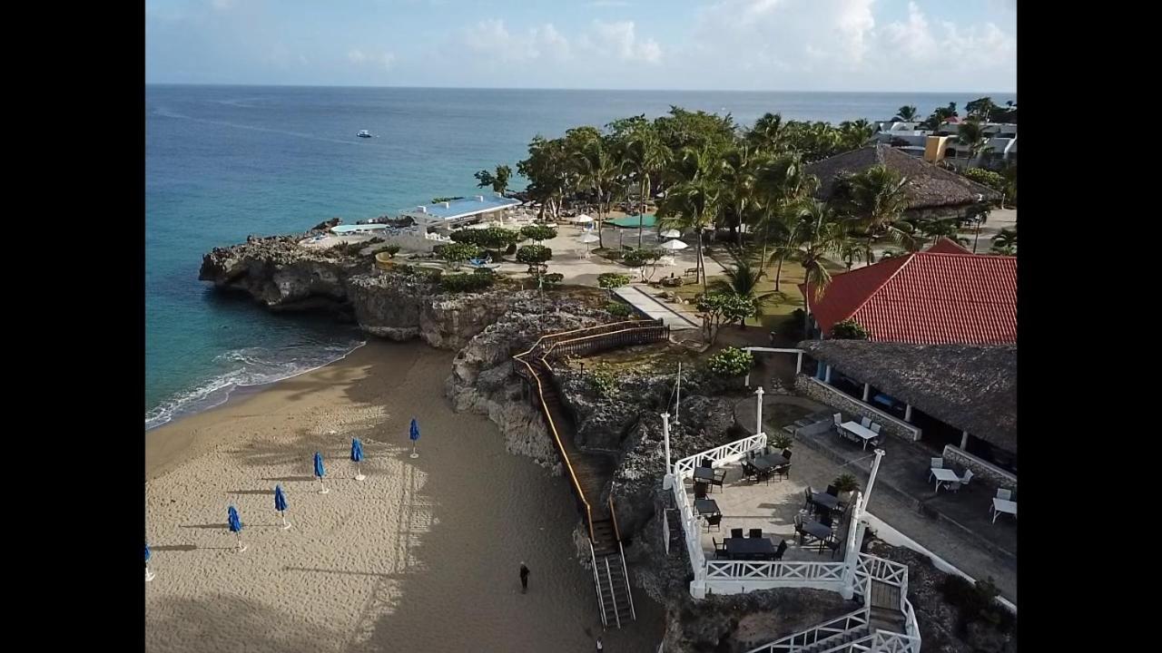 Sosua, Playa Alicia, Roof Top 5c ,beach Front Apartment *