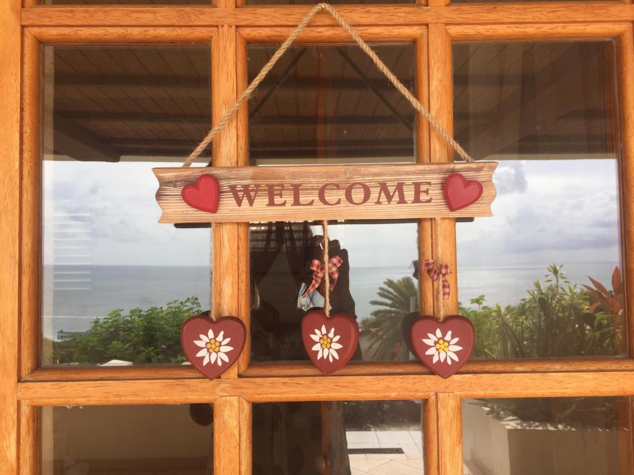 Vista Mare - Cozy With At Walking Distance Apartment *