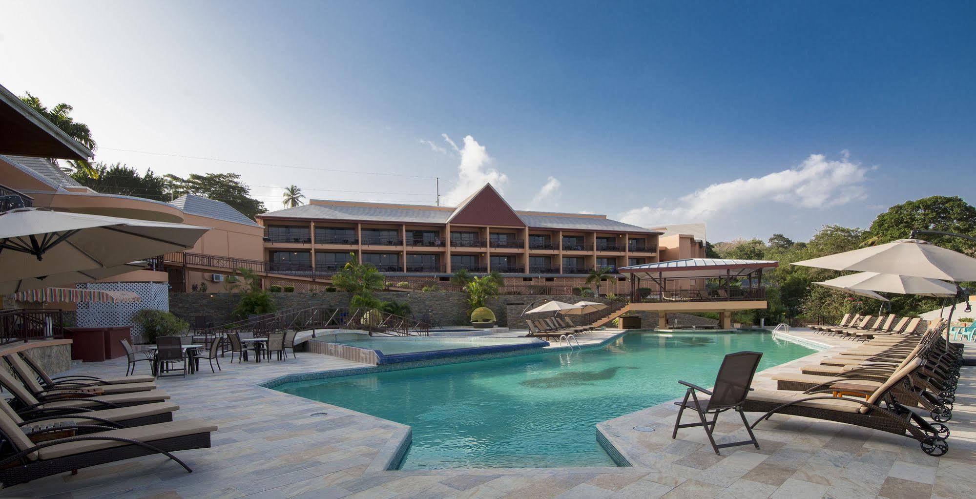 Le Grand Courlan Adults Only Black Rock