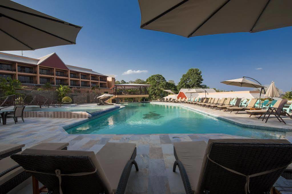 Le Grand Courlan Adults Only Black Rock
