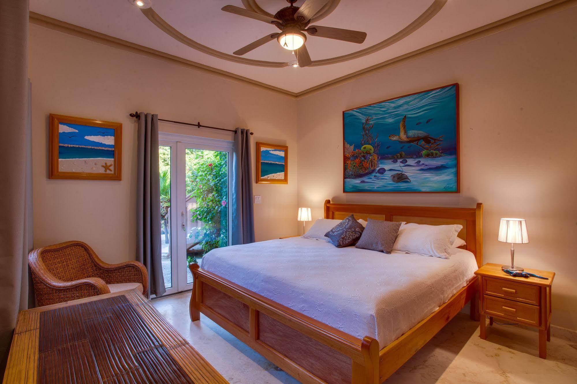 Hotel Belizean Cove Estates 4*