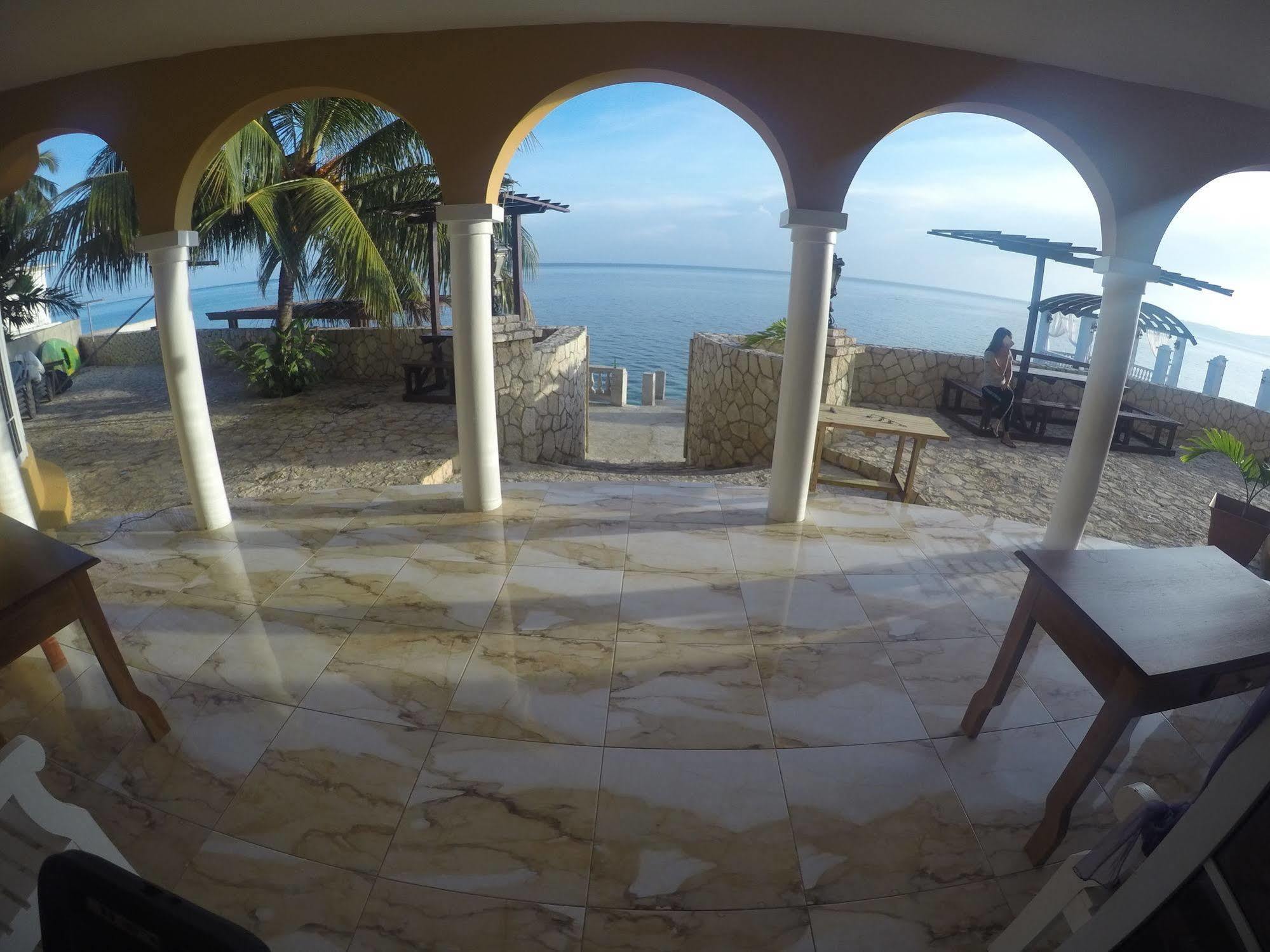 Waters Edge Hospedagem domiciliar Montego Bay