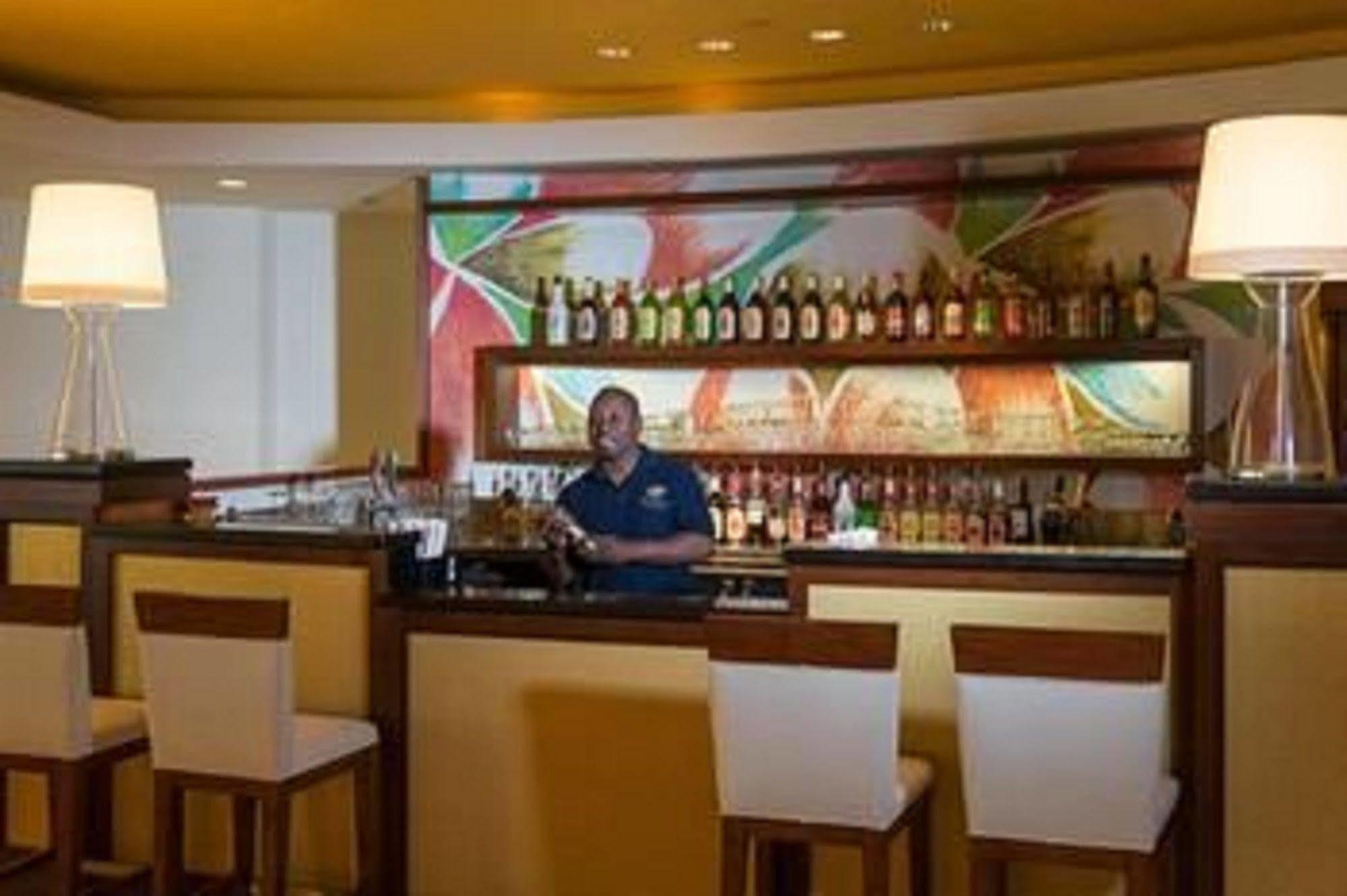 Resort Memories Grand Bahama 4*
