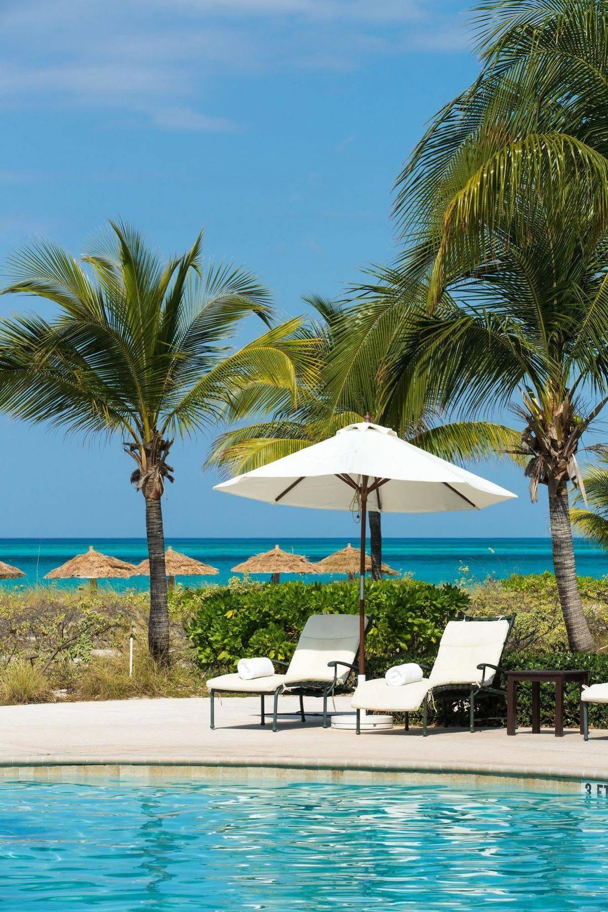 Resort The Sands At Grace Bay