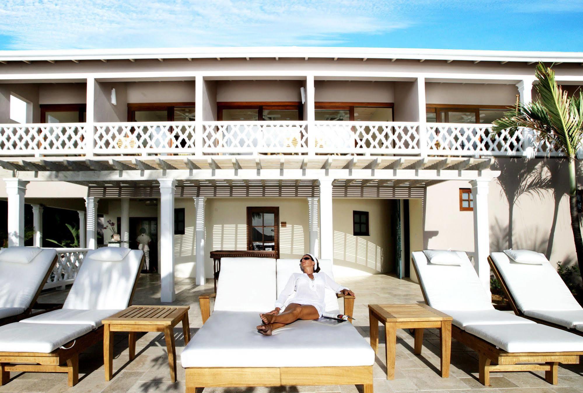 Curtain Bluff Hotel