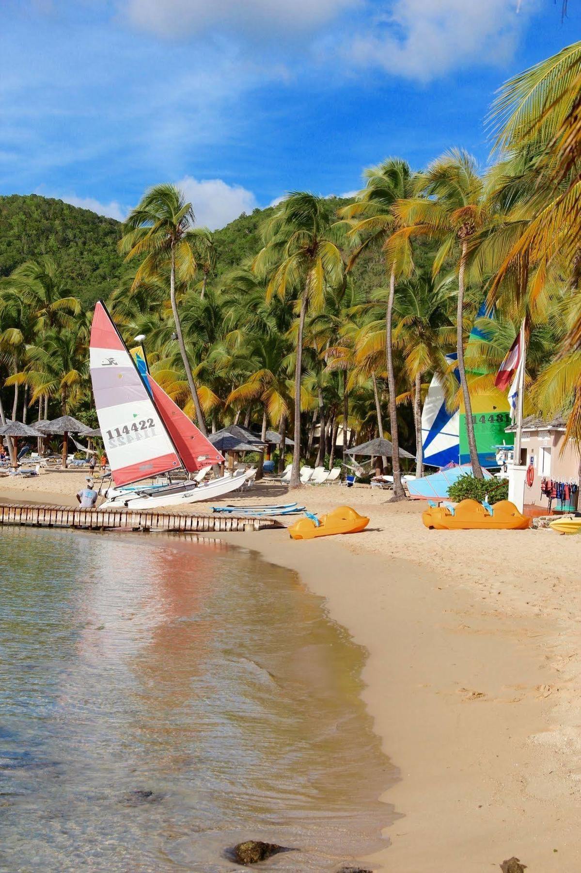 Hotel Curtain Bluff Old Road