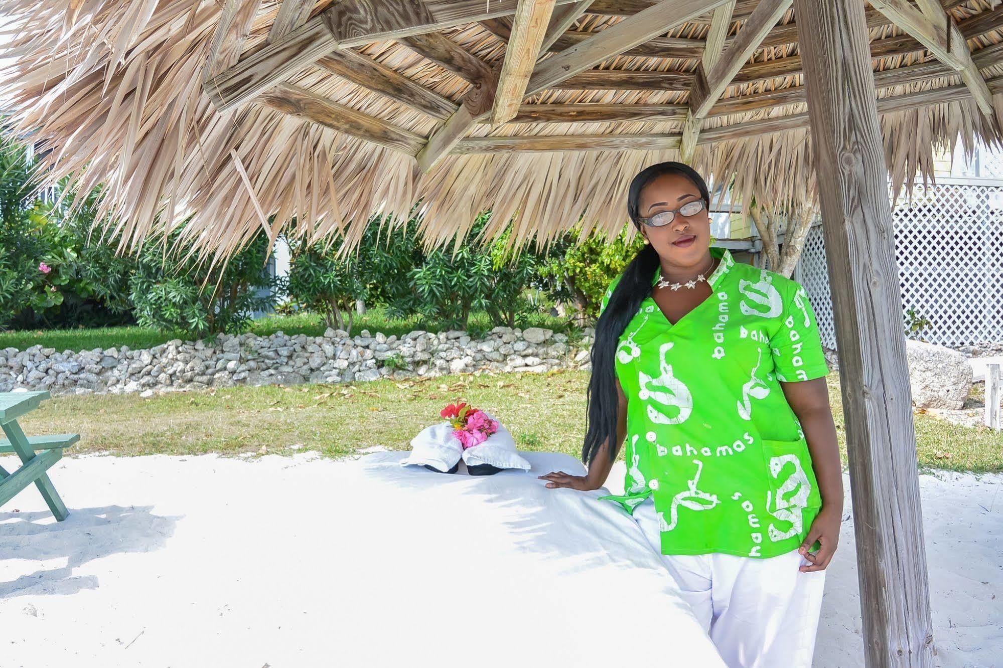 Green Turtle Club & Marina Resort 3*