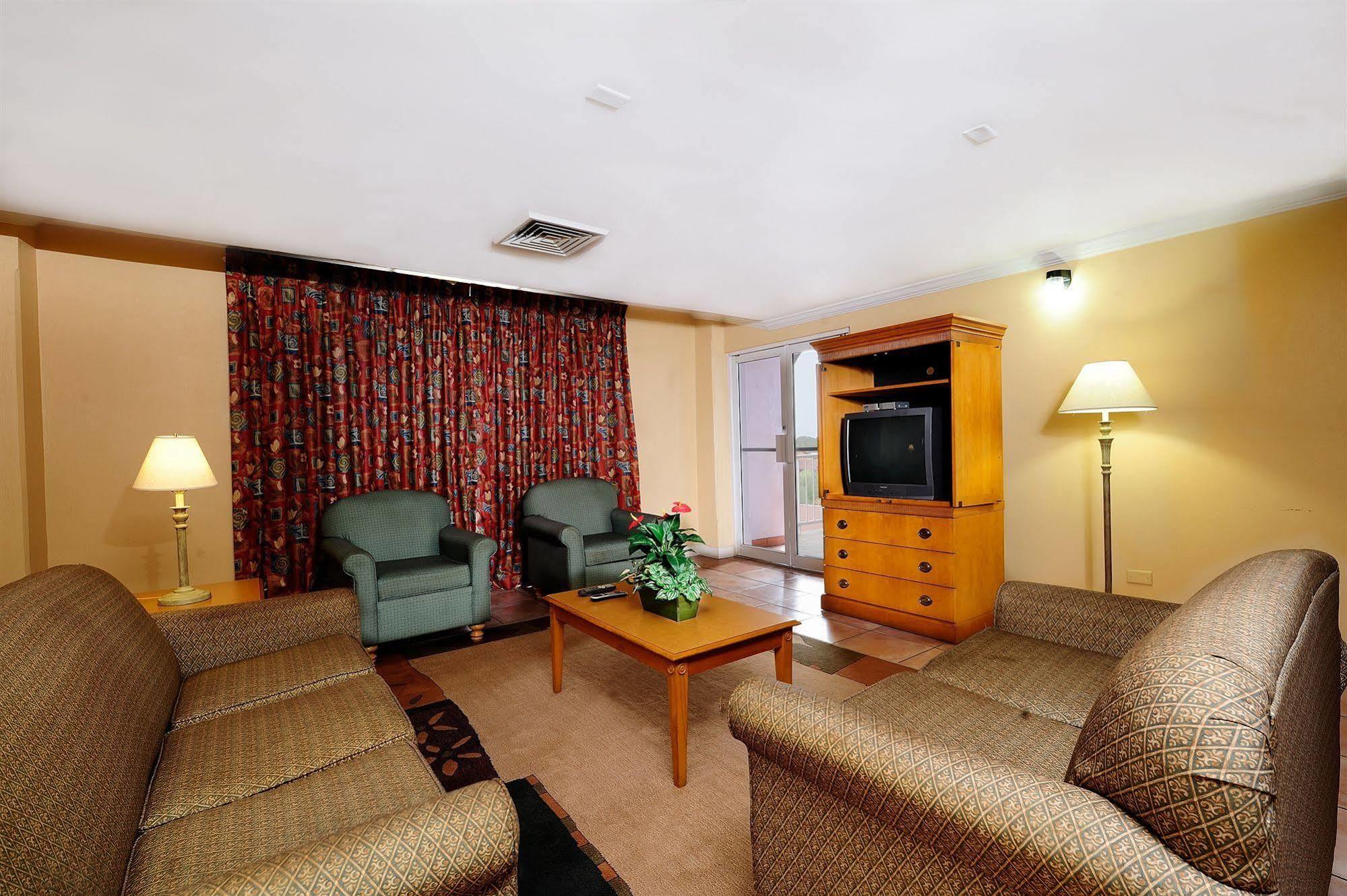 Hotel Heritage