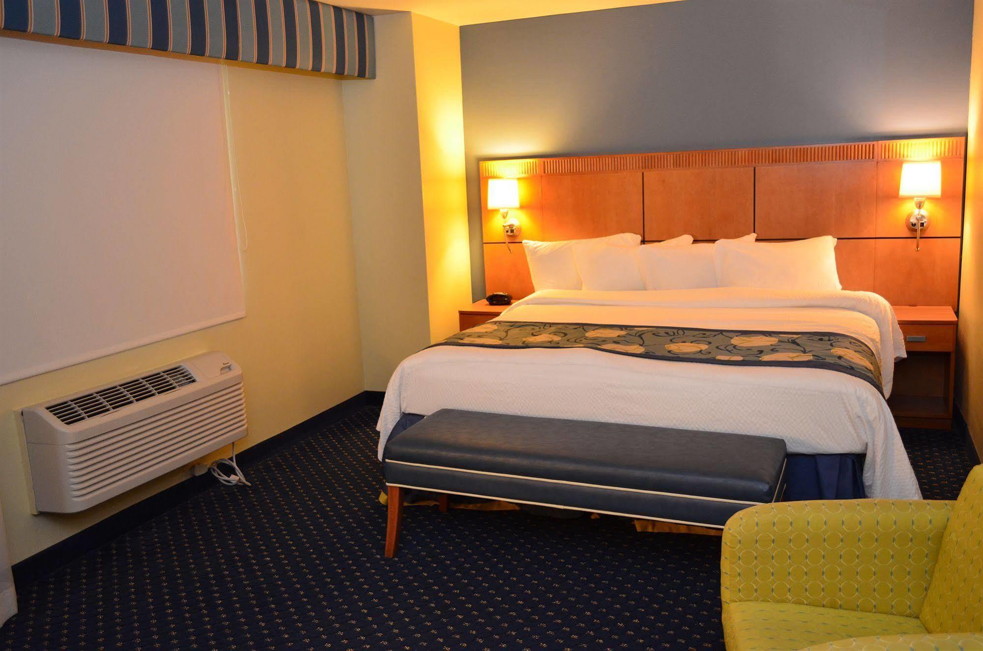 Courtyard Hotel