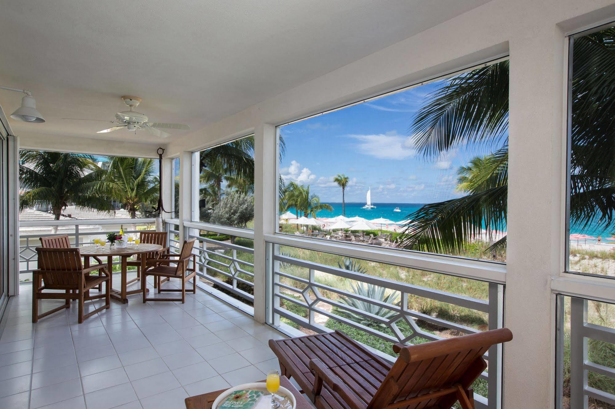 Ocean Club West 4* Grace Bay