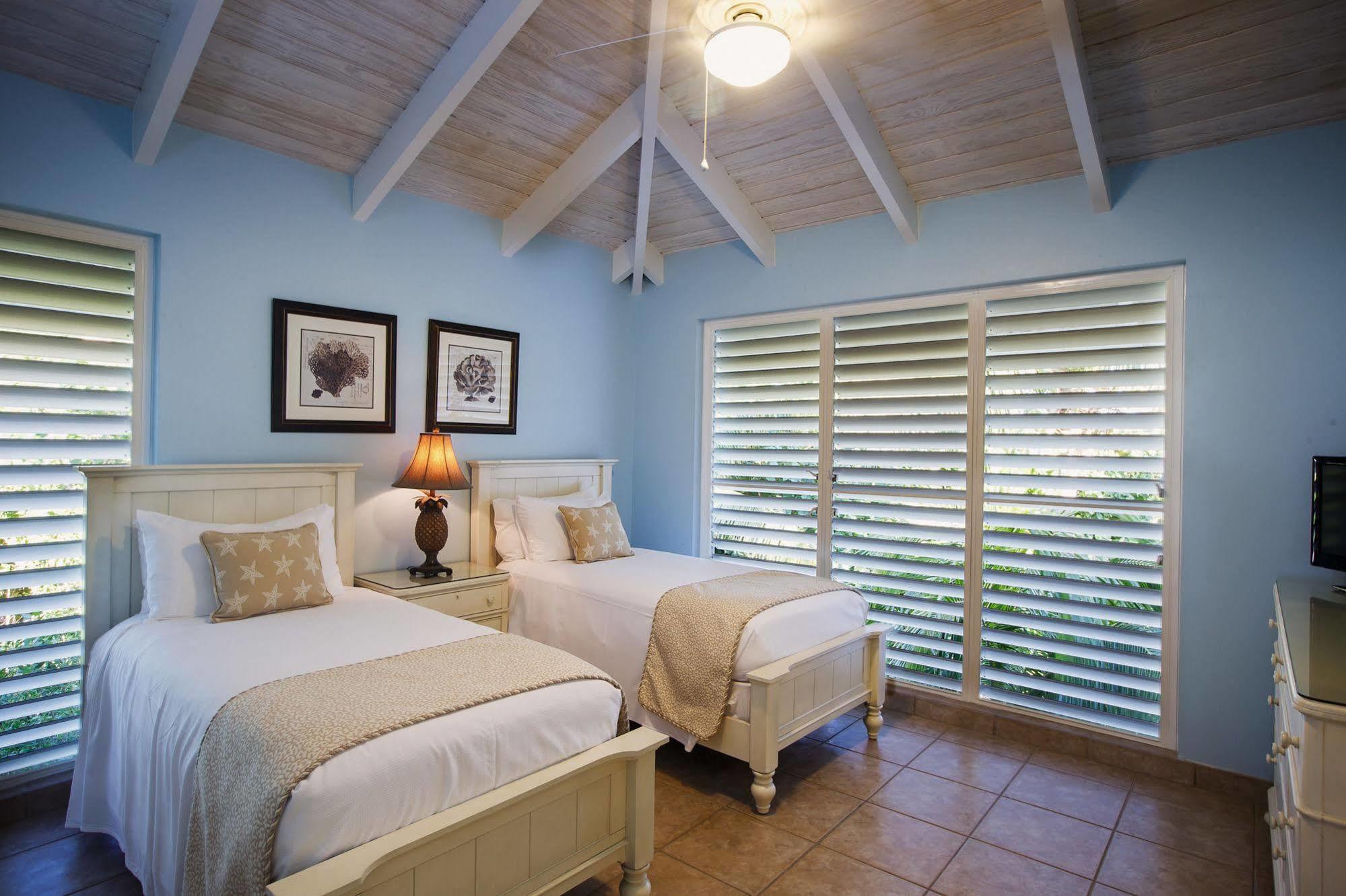Ocean Club West Resort 4*
