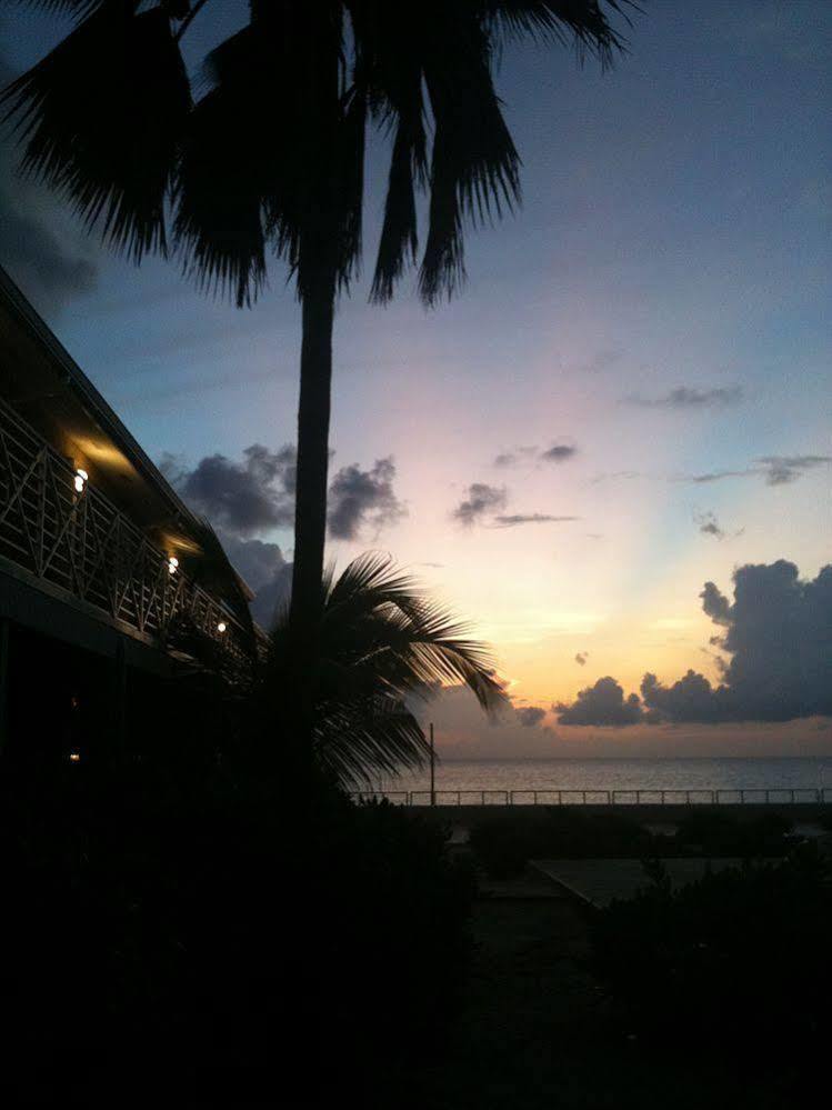 The Riviera, Grand Cayman George Town