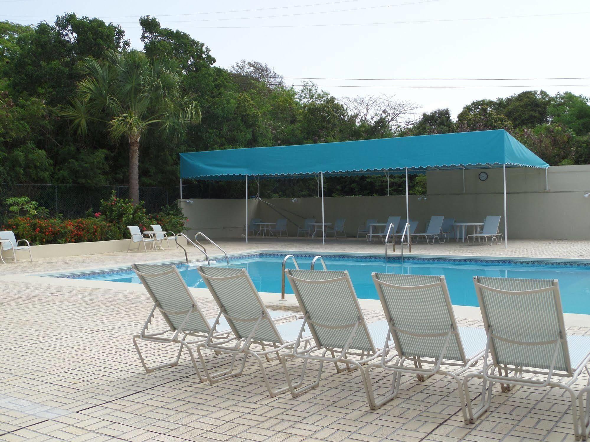 Hotel Crystal Cove 4*
