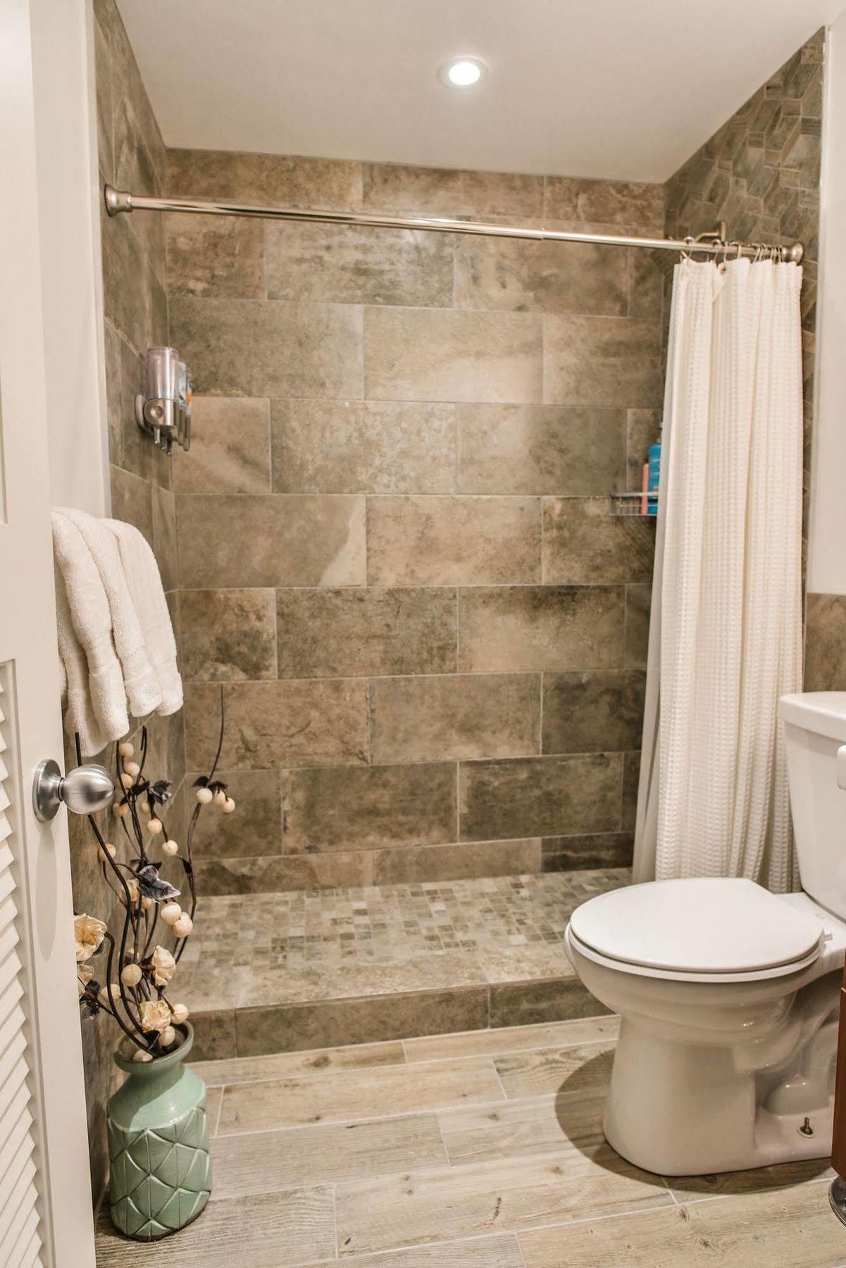 Hotel Crystal Cove