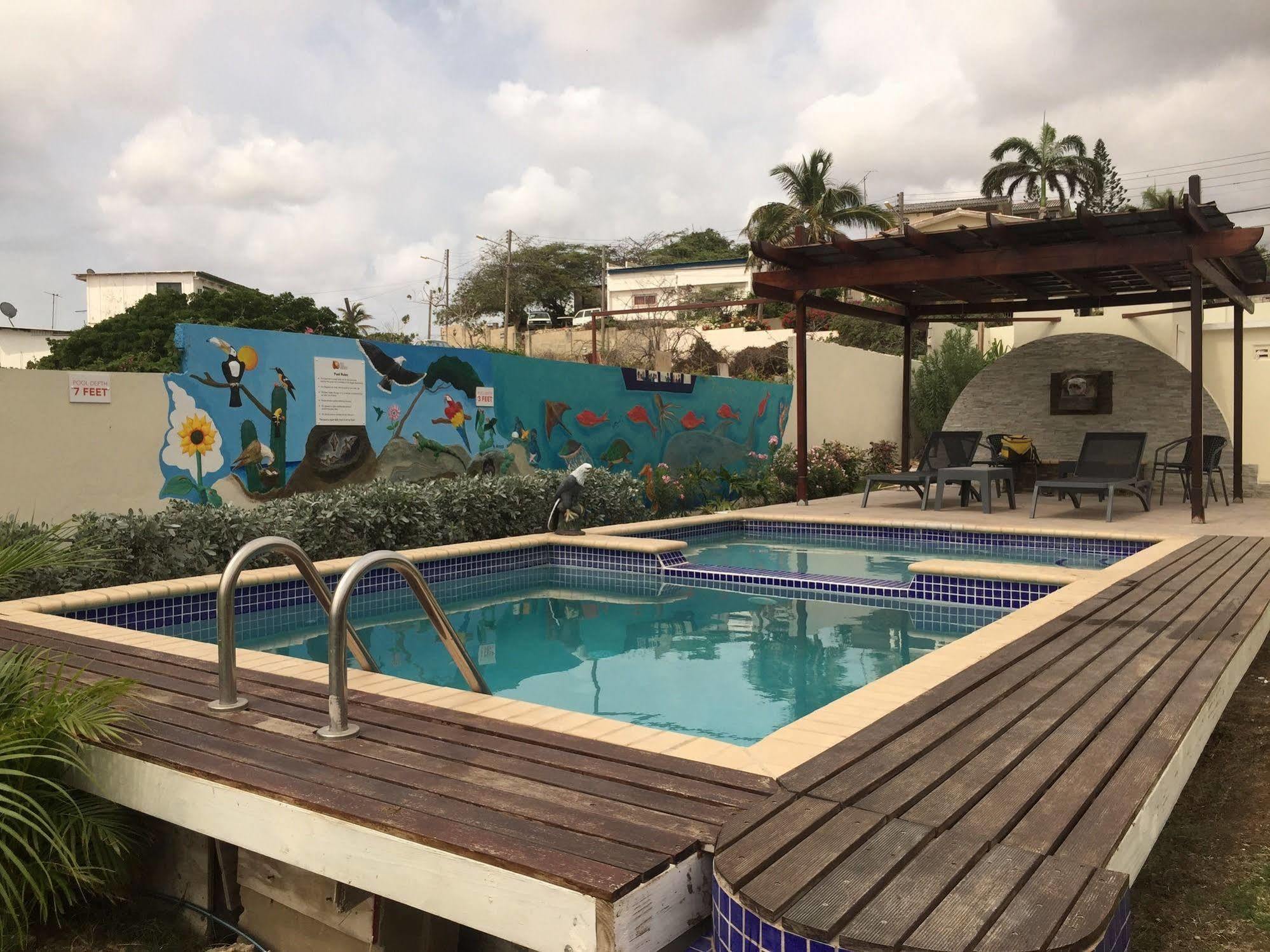 Lilu Curacao Apartamento