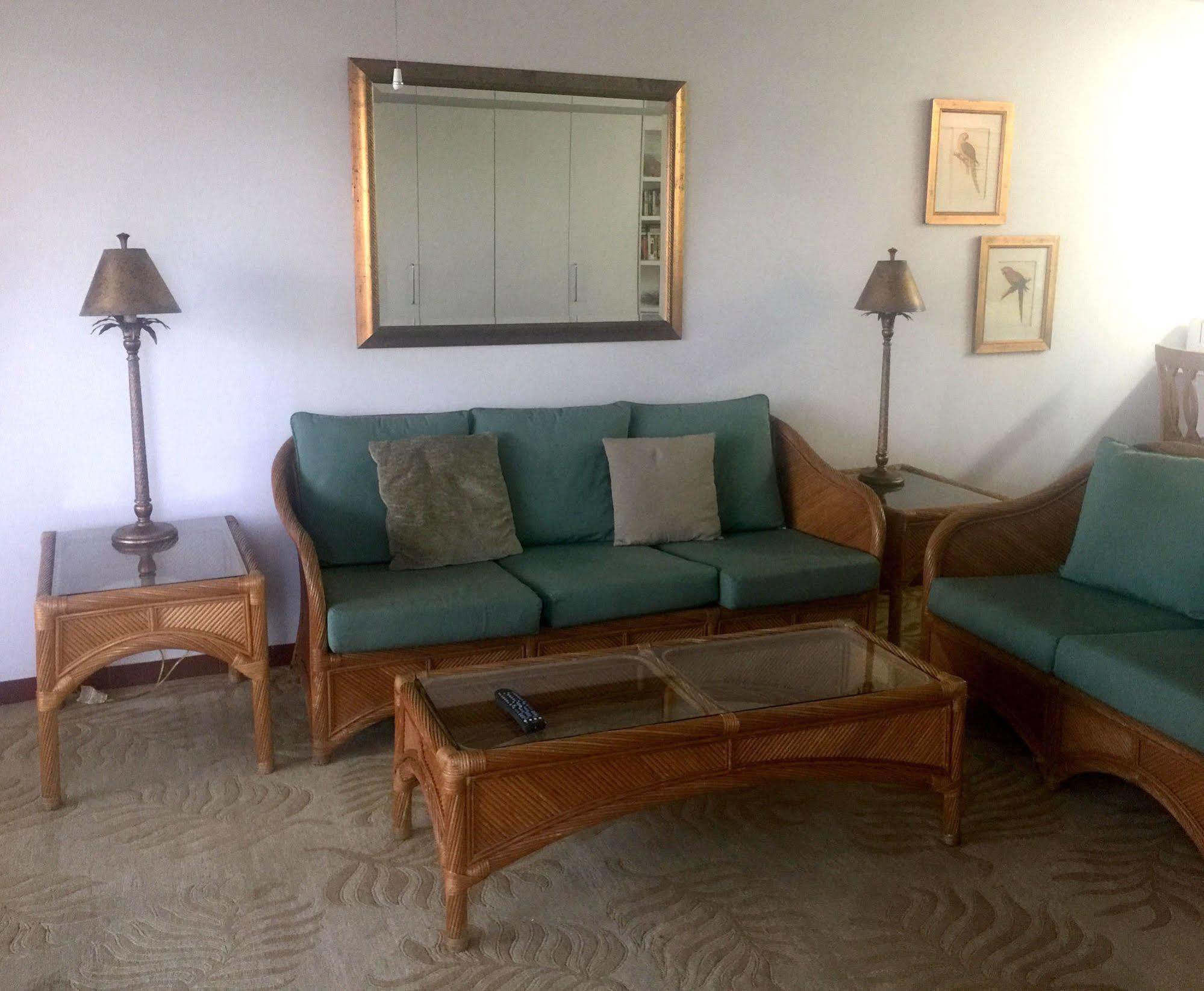 Sapphire Sanctuary By The Sea Hotel
