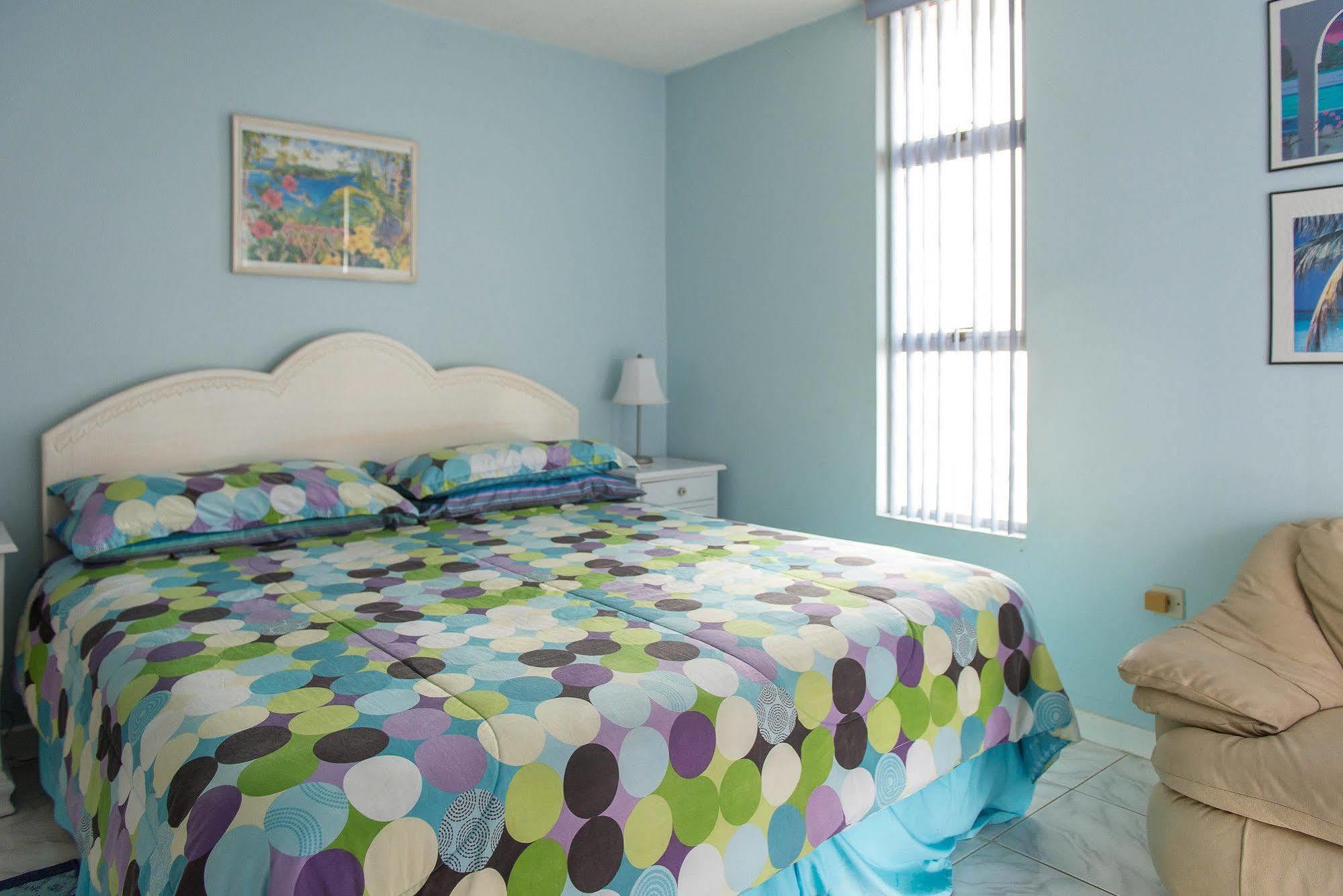Coral Reef Beach Suite At Montego Bay Club Resort Hotel 2*