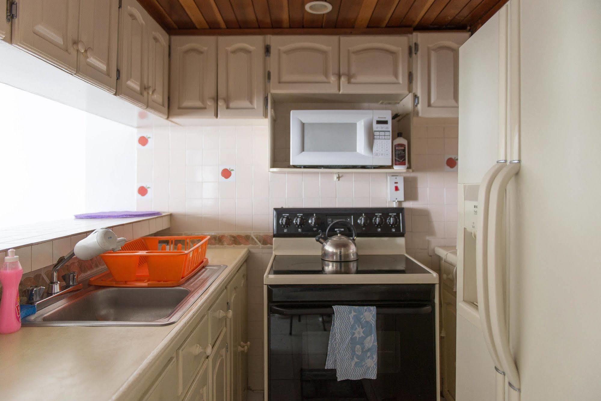 Coral Reef Beach Suite At Montego Bay Club Resort Hotel