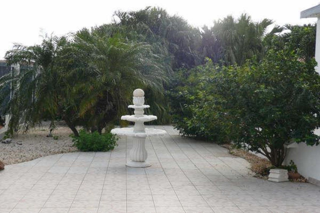 Harmony * Oranjestad