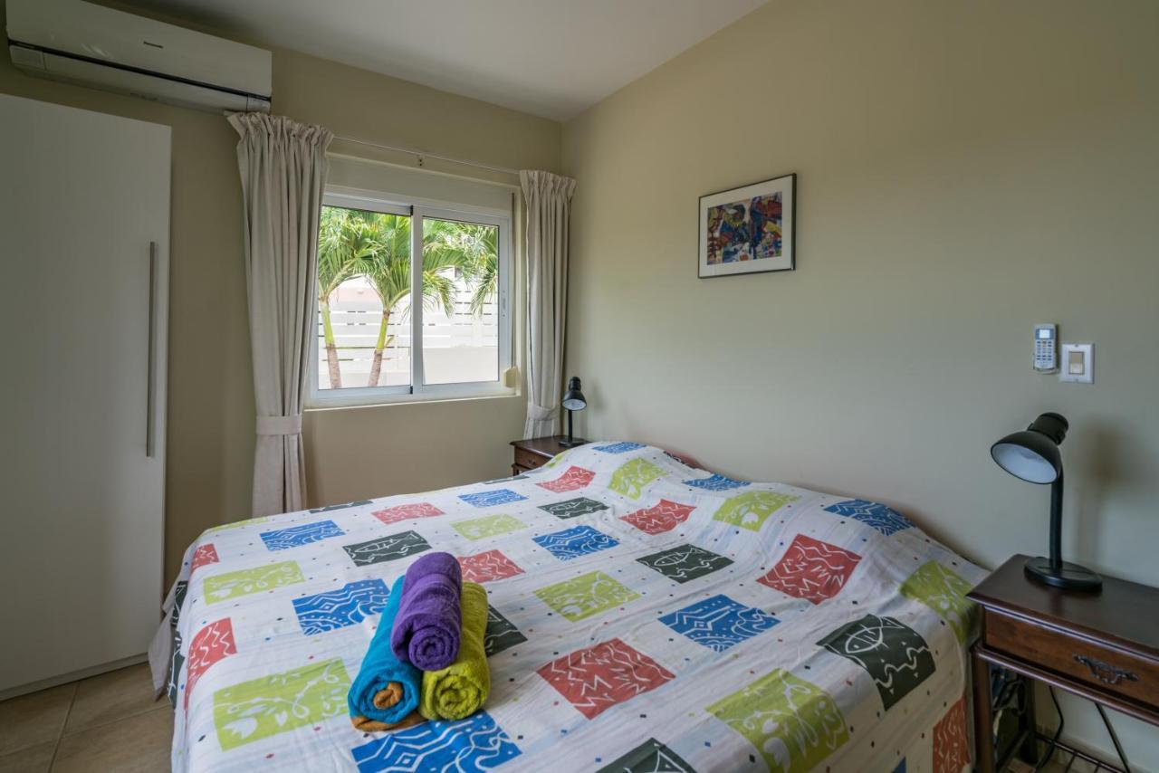Villa Vivaldi Your Private Place Willemstad