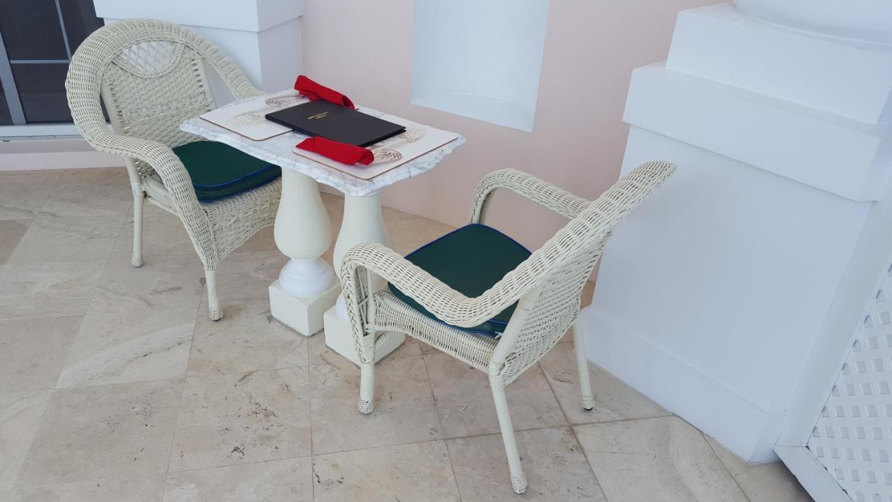 Ocean West Boutique Hotel Nassau