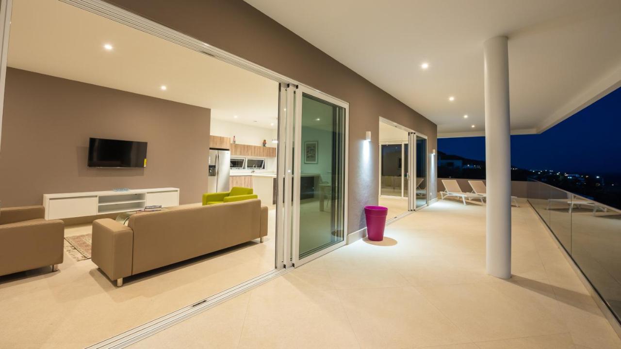 Villa Villacasabella Ocean View-private Pool-up To 12 Guests Willibrordus