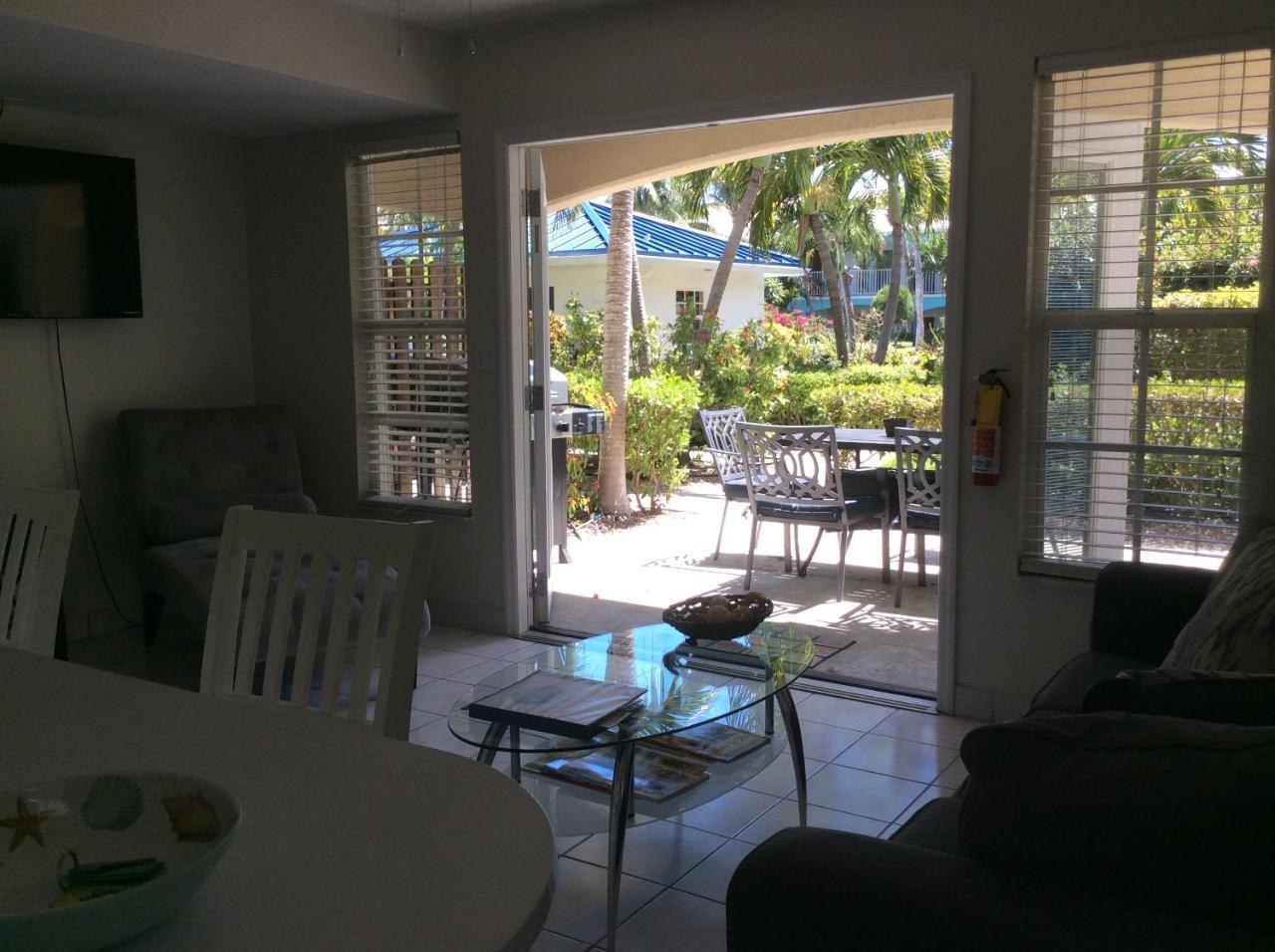 Island Club Turks & Place Grace Bay