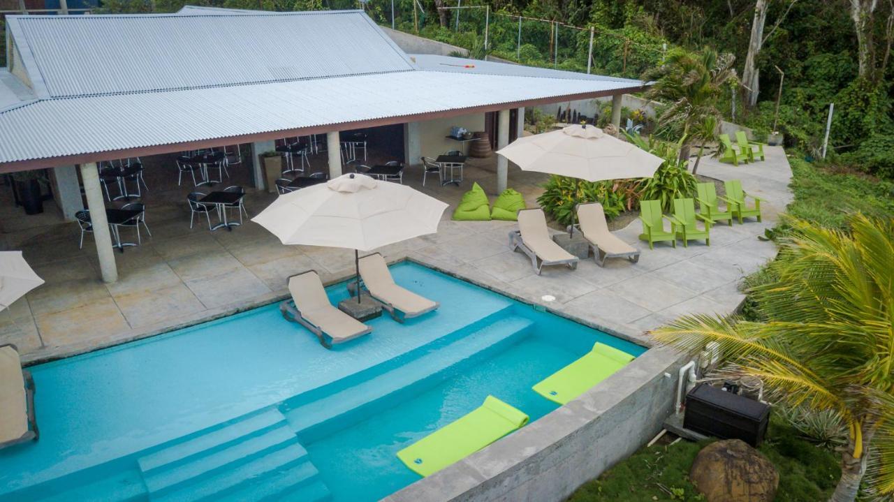 Pagua Bay House - Oceanfront Cabana's 4*