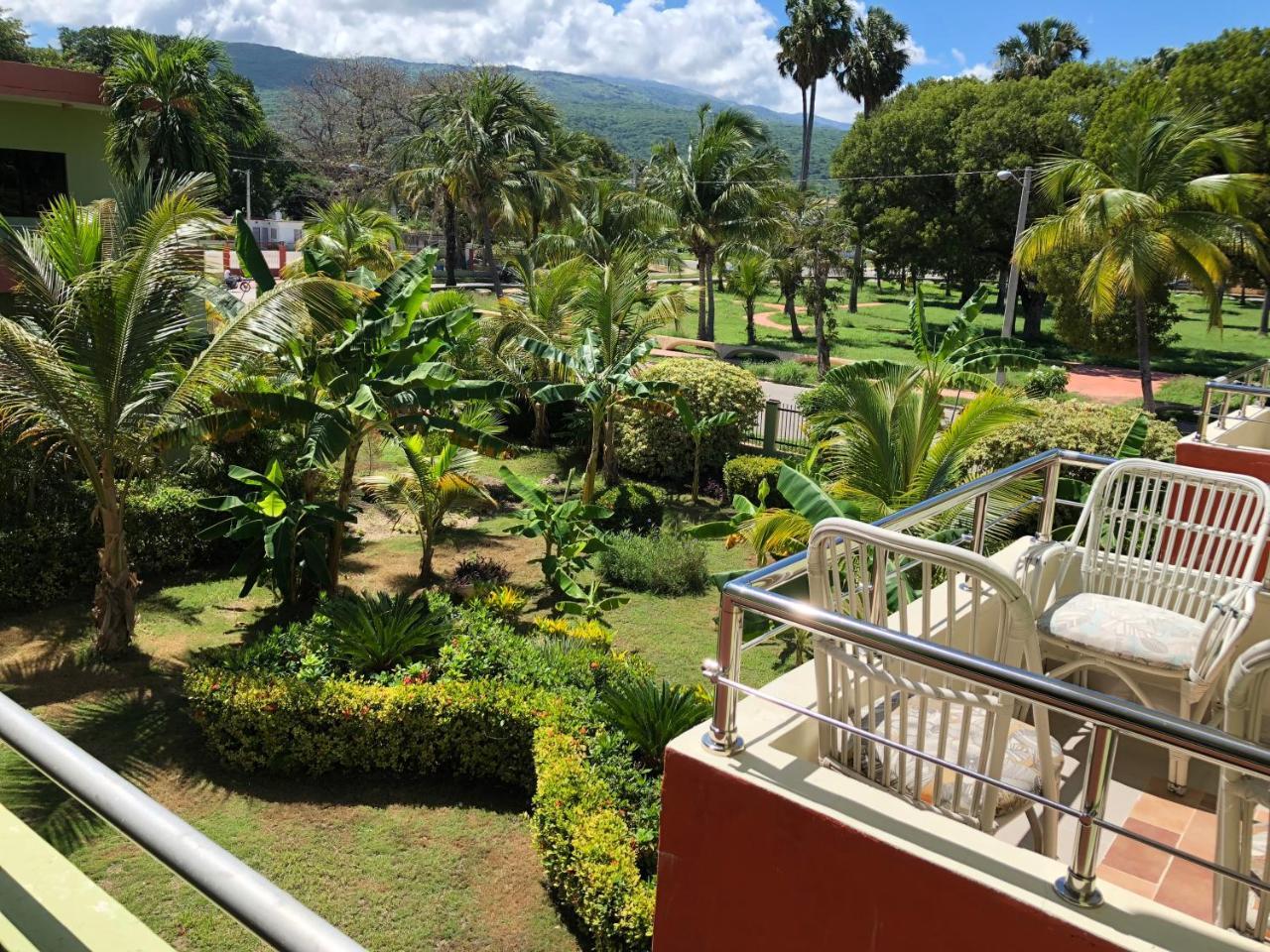 Guarocuya De Hotel Barahona