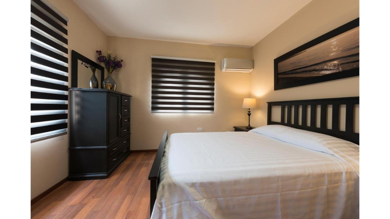 Aruba Palm Beach House Holiday home *