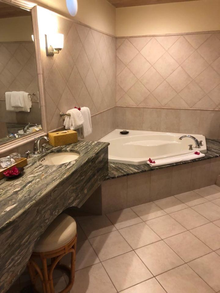 Curtain Bluff Hotel