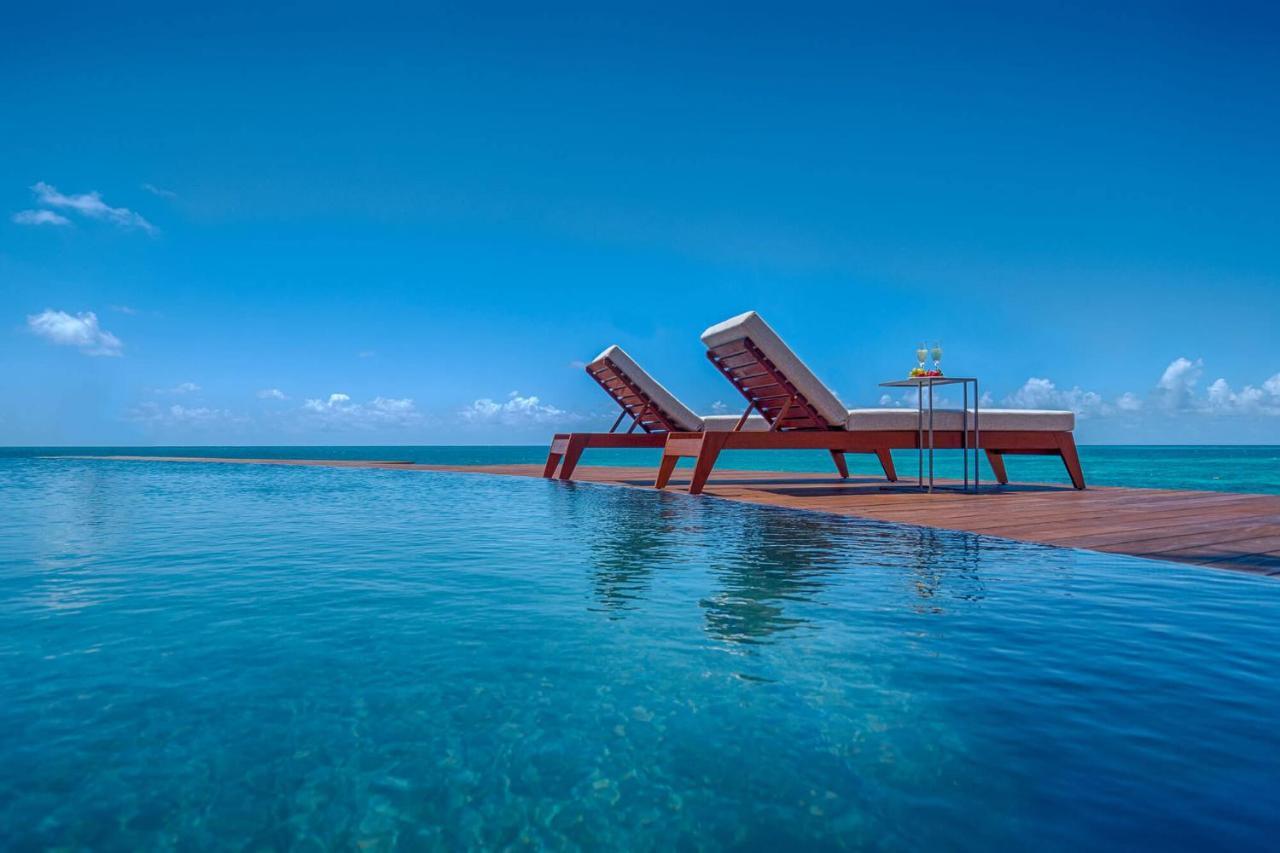 Resort Hodges Bay &