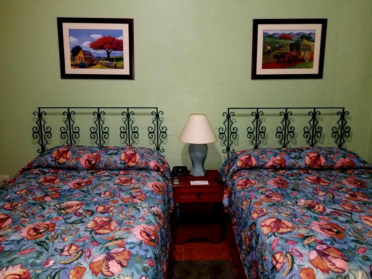 1929 Hotel