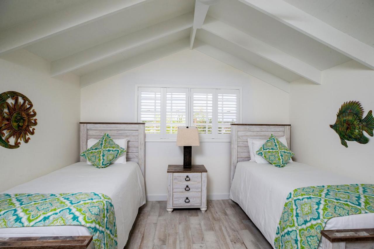 3 Bedroom Of Elephant Walk Villa Grace Bay