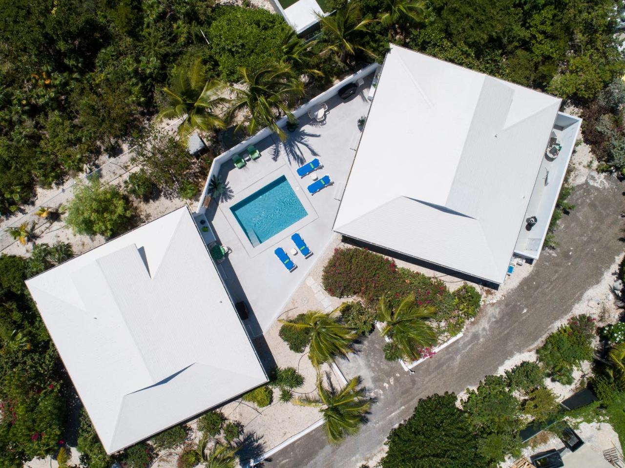 3 Bedroom Of Elephant Walk Grace Bay