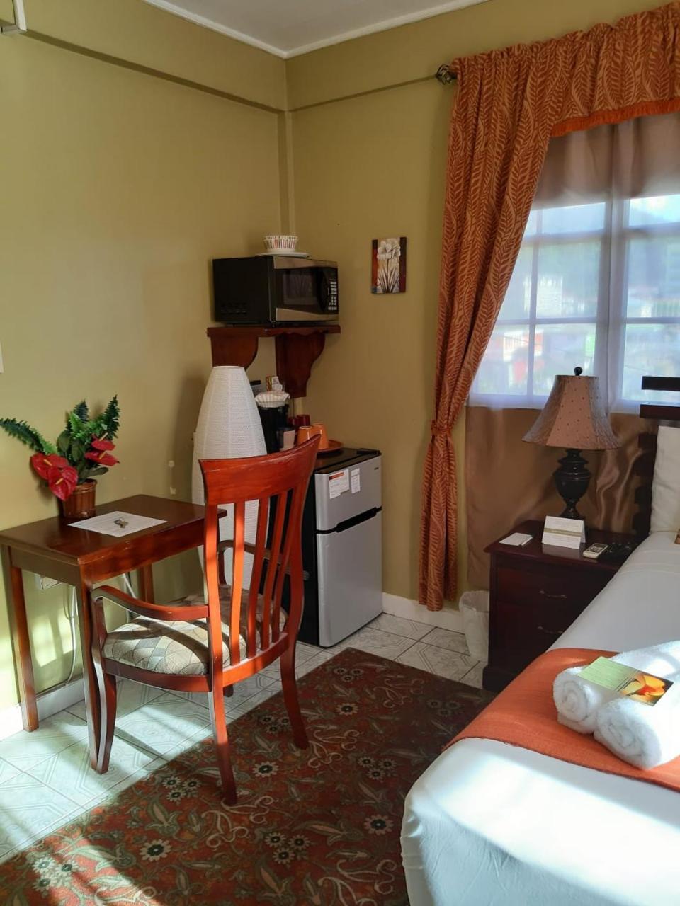 Guest house Narakiel's Roseau