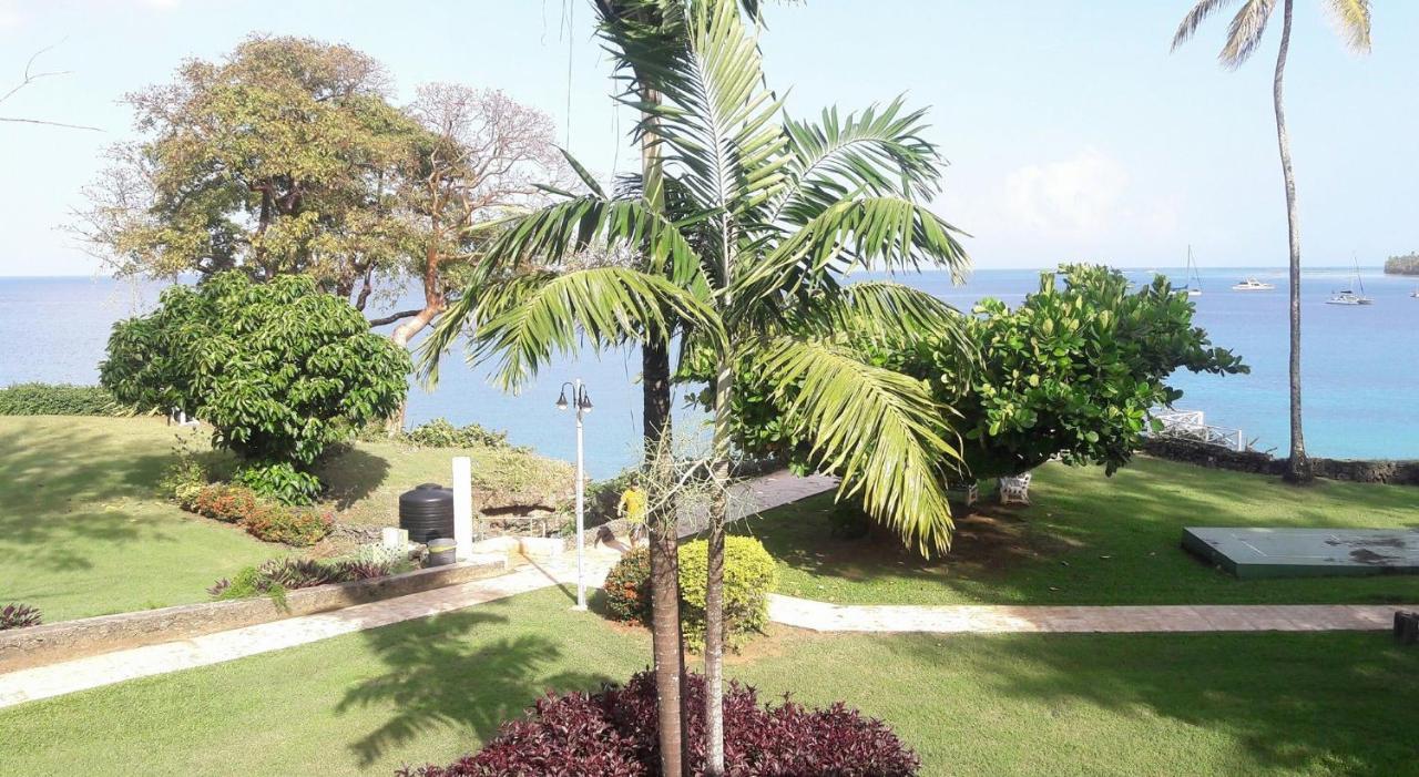 Crown Point Beach Hotel Crown Point