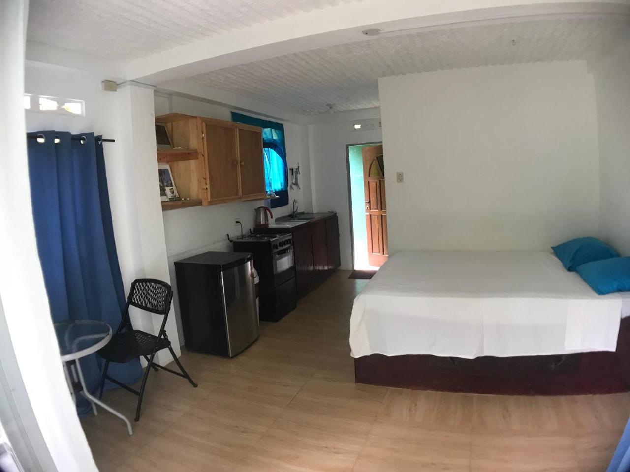 Sealevel Aparthotel Castara
