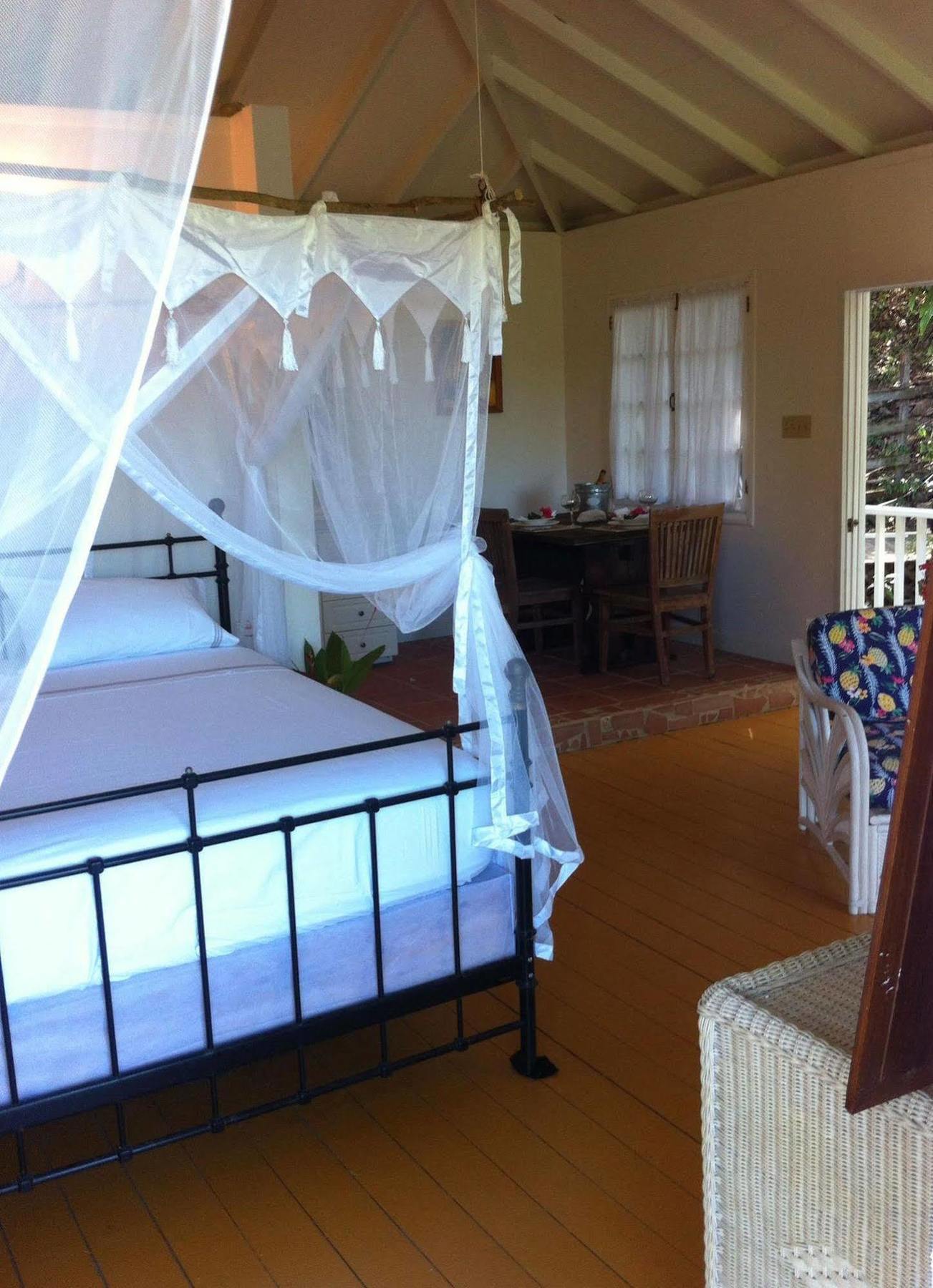 Hotel Galley Bay Five Islands Village
