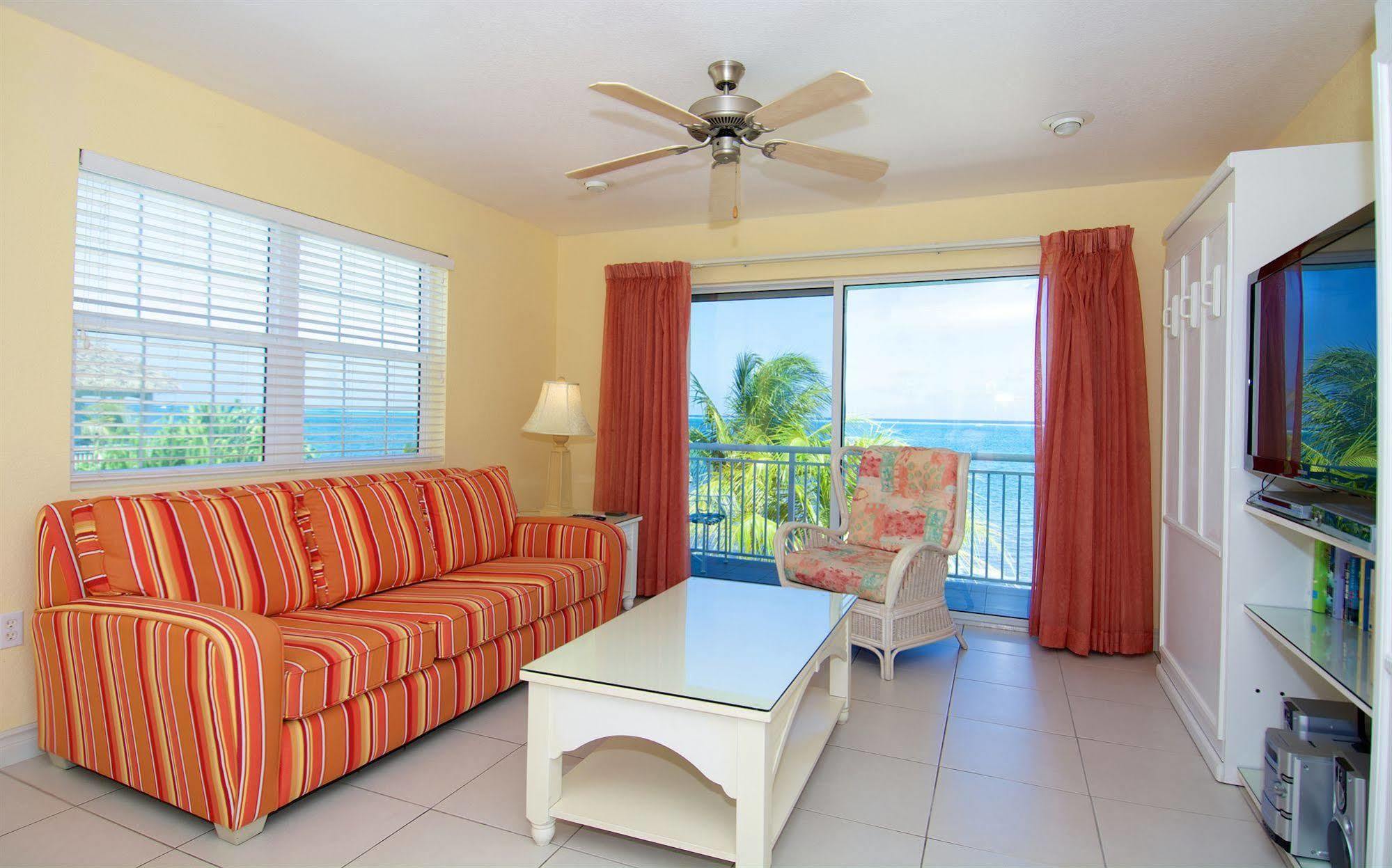 Compass Point Dive Hotel 3*