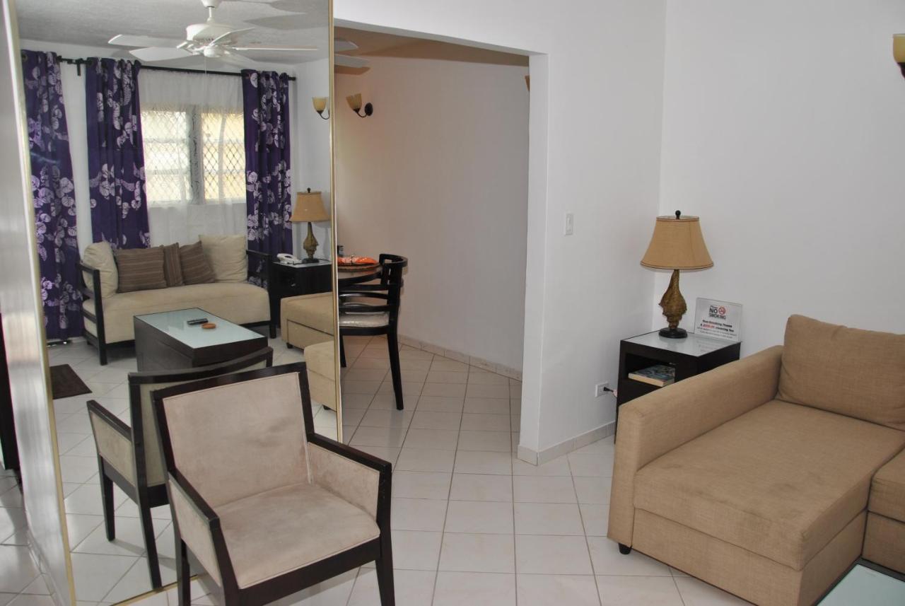 Holiday home Cable Beach Villas Nassau