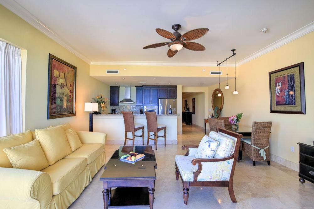 Windsong On The Reef 4* Grace Bay