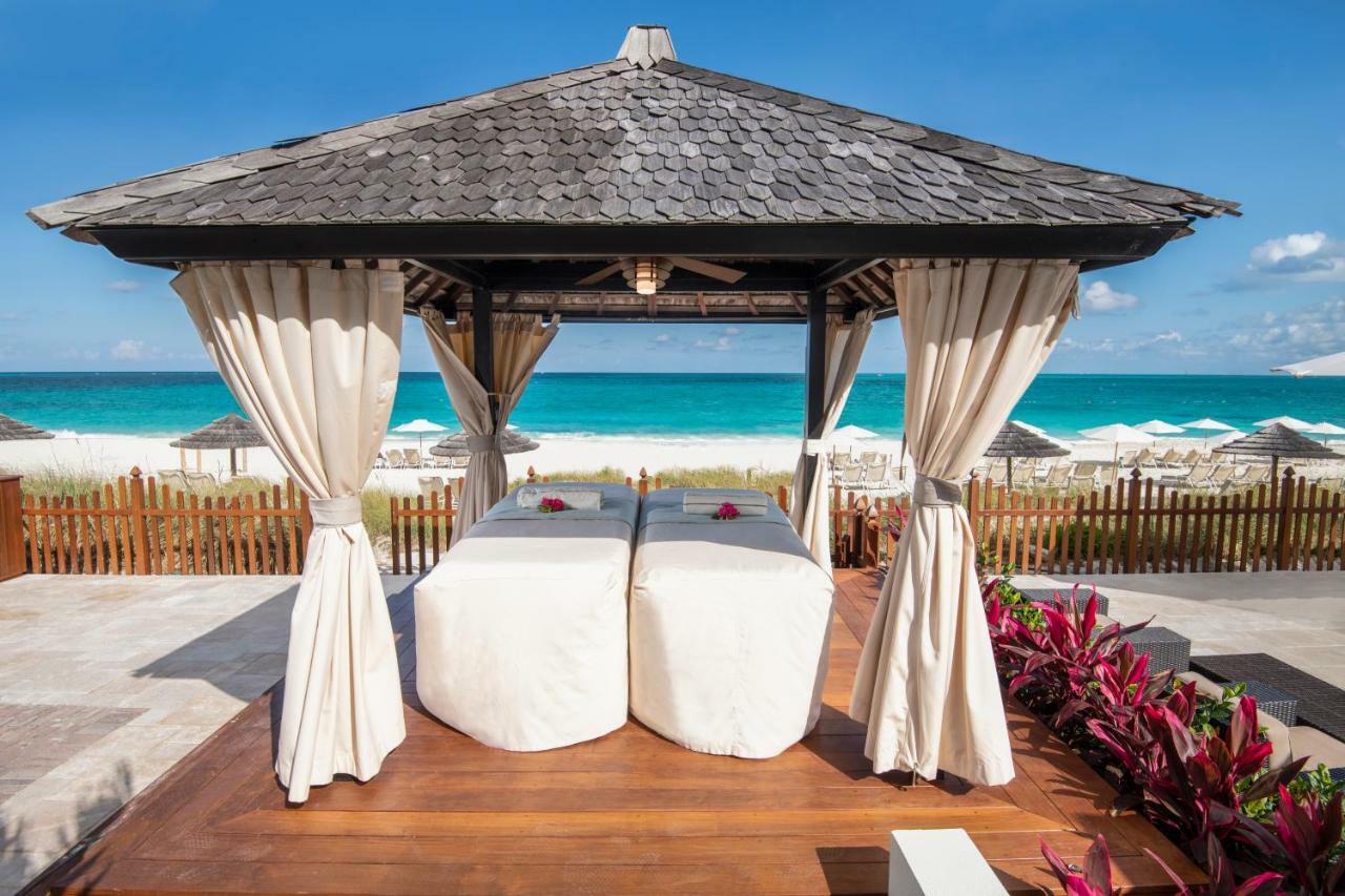 Seven Stars & 4* Grace Bay