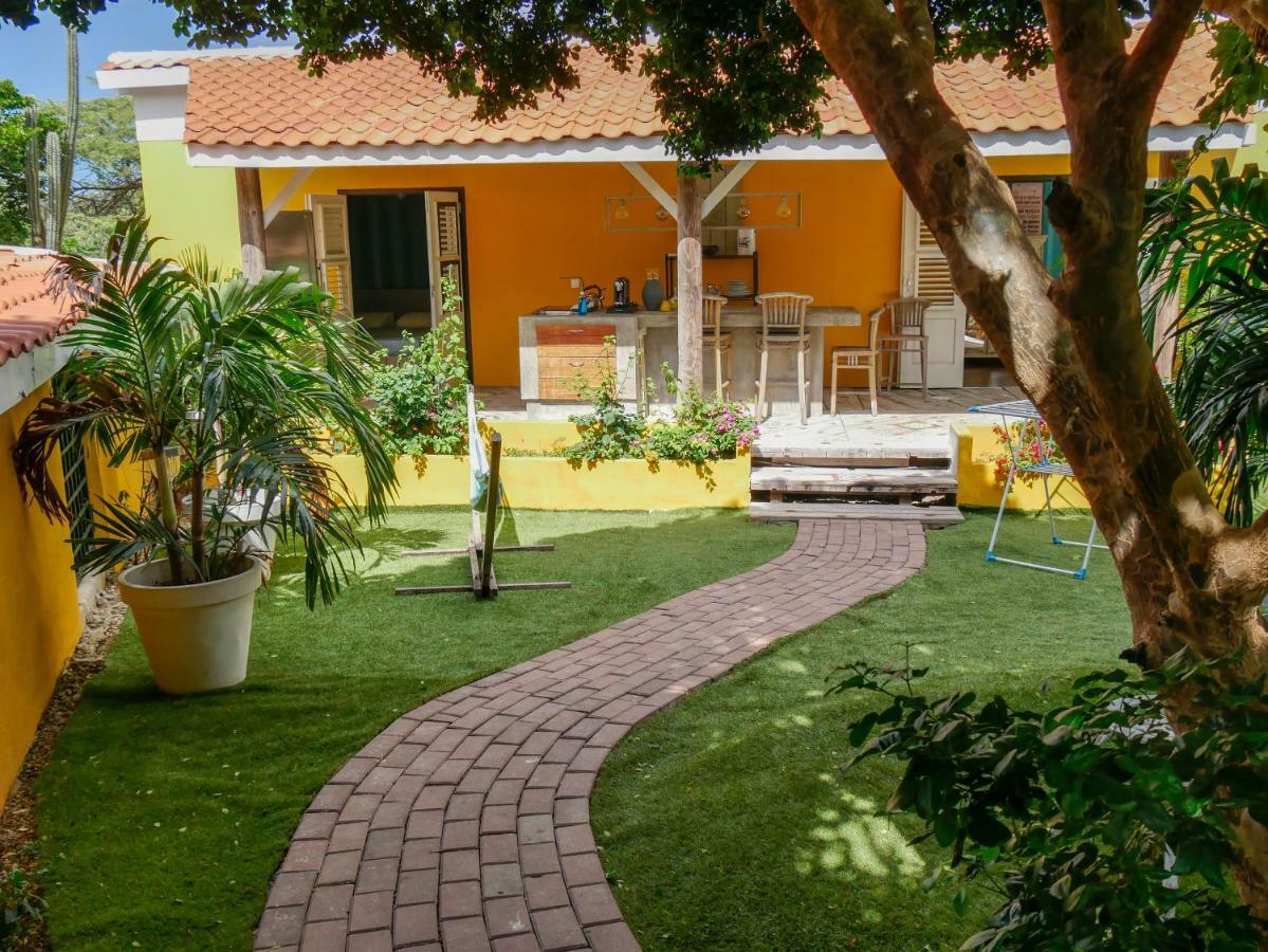 Bona Vista Bed & Breakfast Willemstad