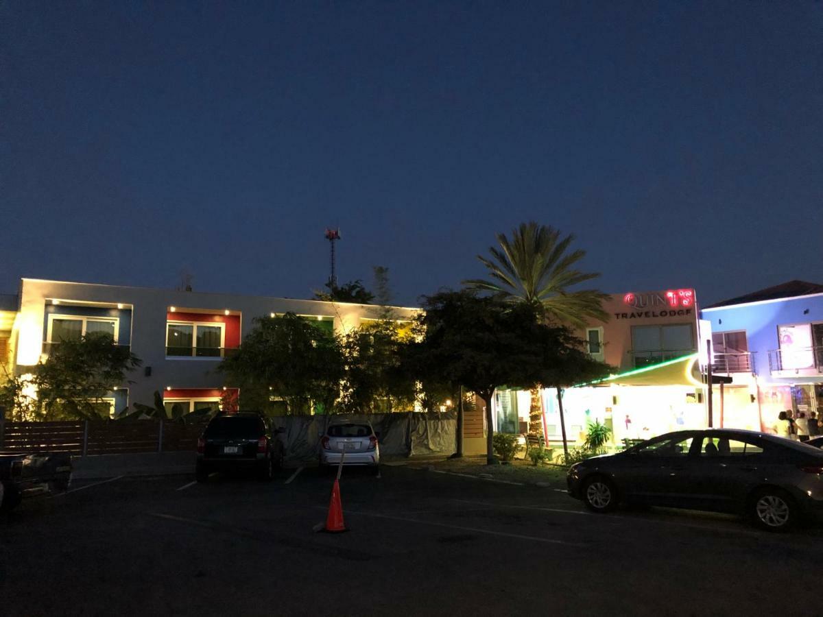 Hotel Quints Travelers 3*