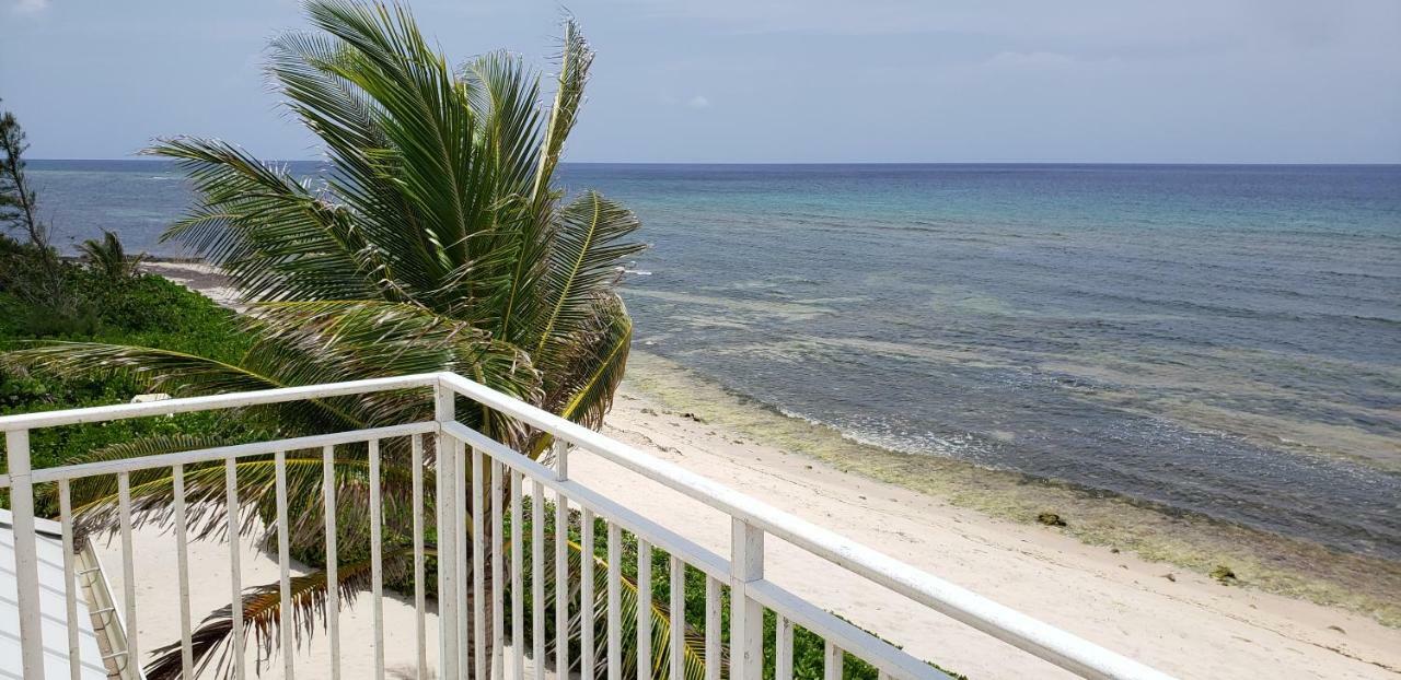 Resort Ocean Paradise Brinkleys