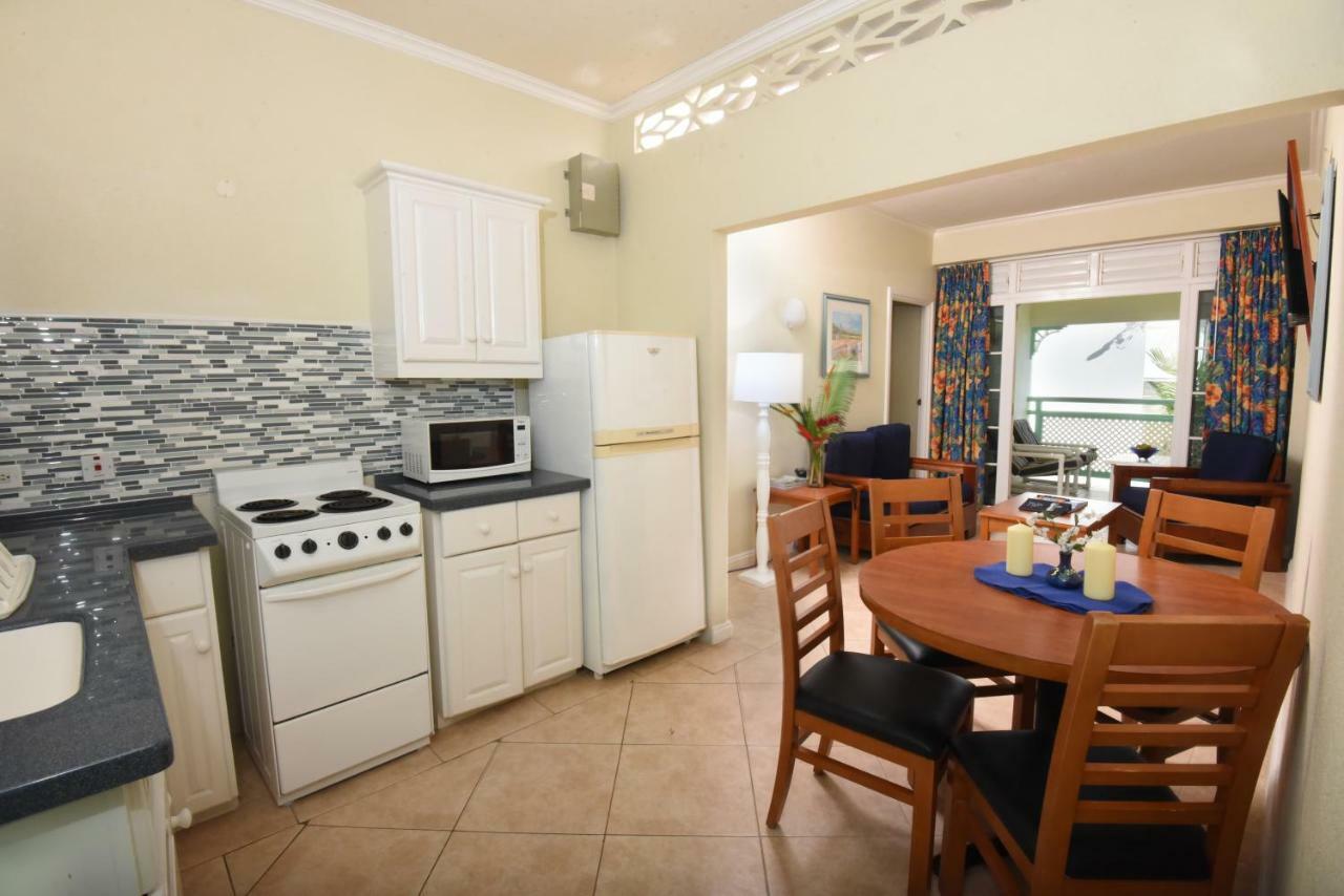 Blue Orchids Beach 3*