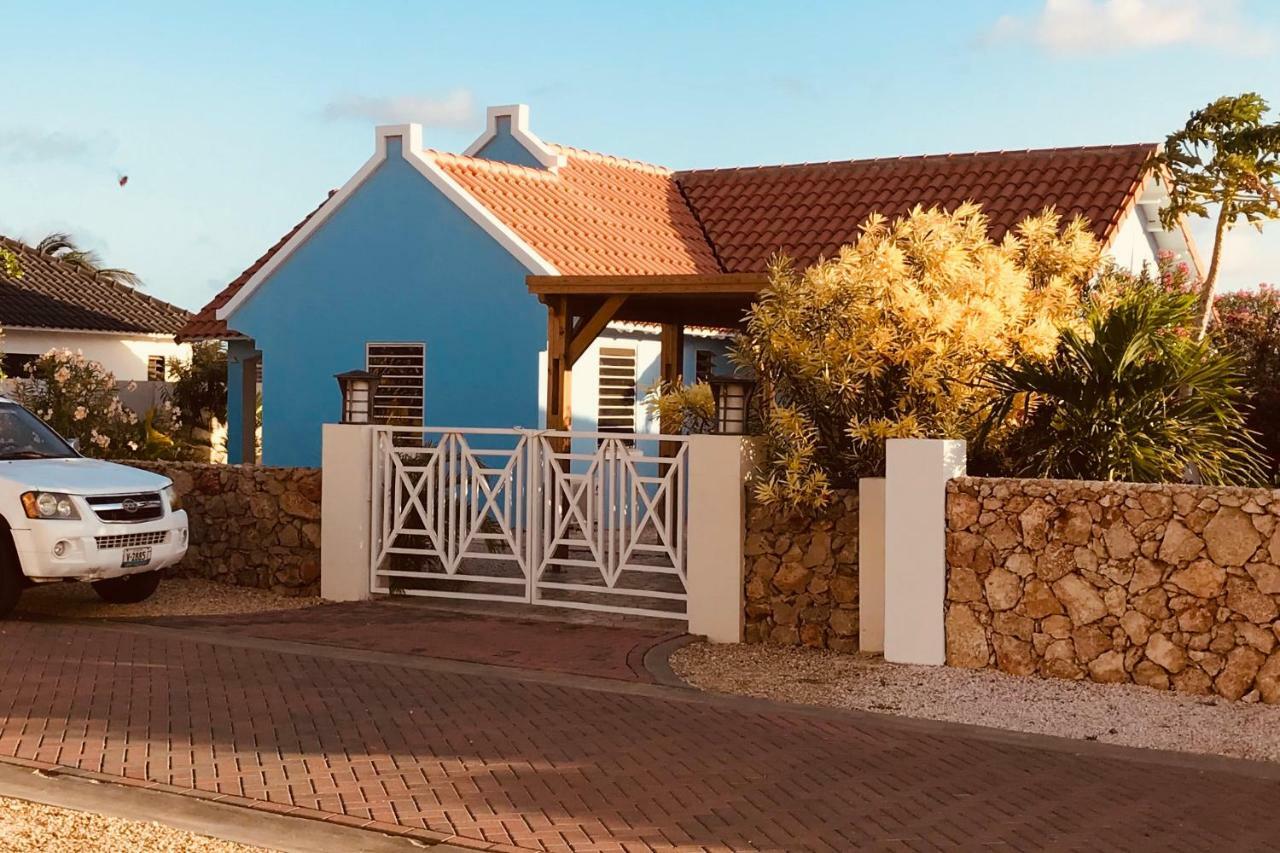 Bonaire Village * Playa