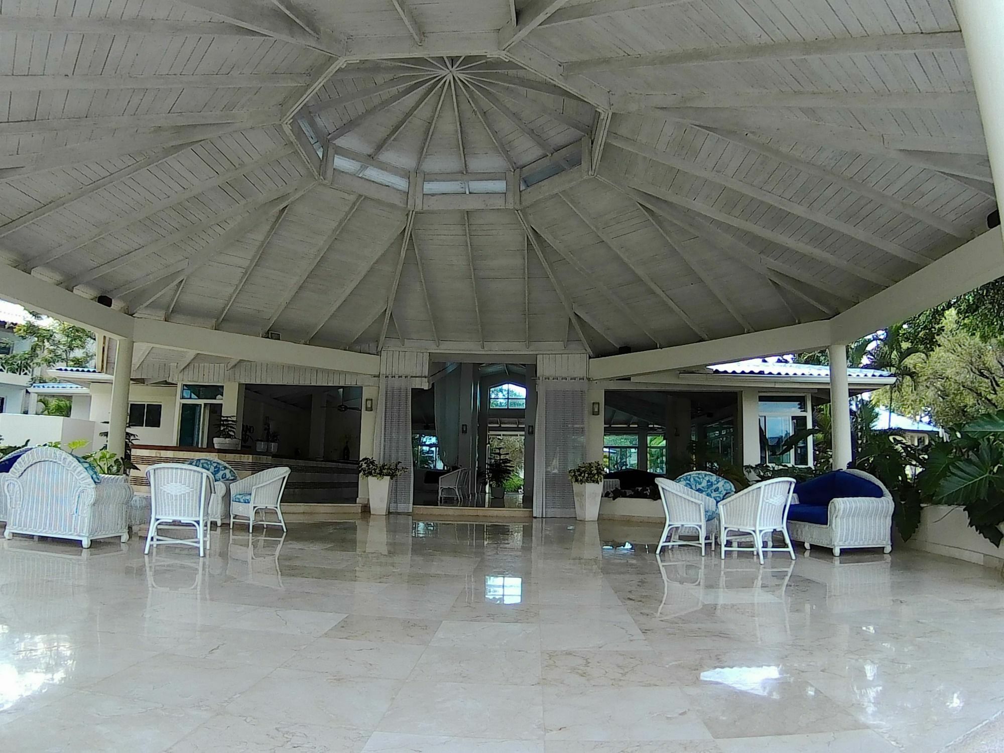 At San Marino Playa Dorada 3*