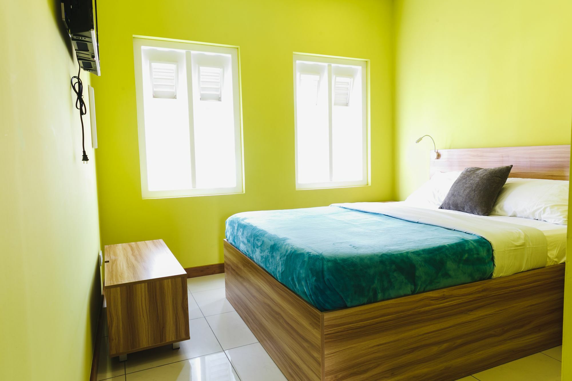 Bed & Bike Curacao Willemstad